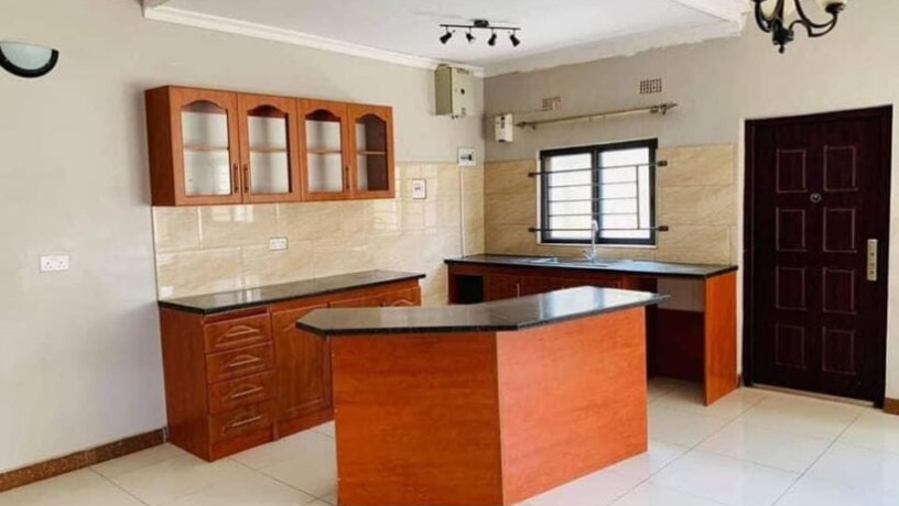 2-bedroom-flat-for-rent-in-ibex-hill-big-2