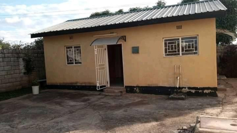 2-bedroom-flat-for-rent-in-makeni-big-0