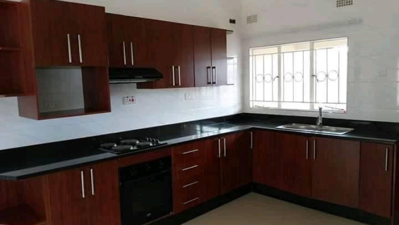 3-bedroom-flat-for-rent-in-lilayi-big-0