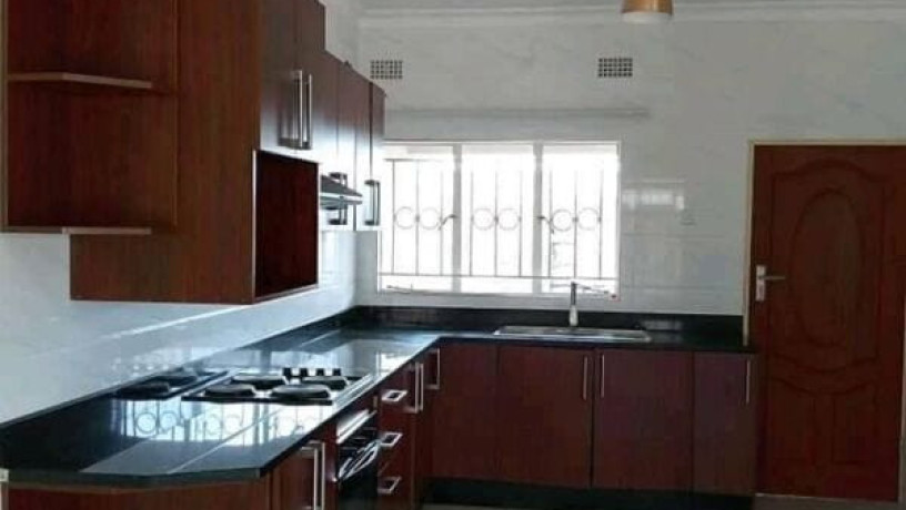 3-bedroom-flat-for-rent-in-lilayi-big-1