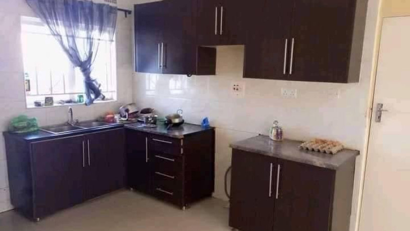 3-bedroom-flat-for-rent-in-chalala-big-3