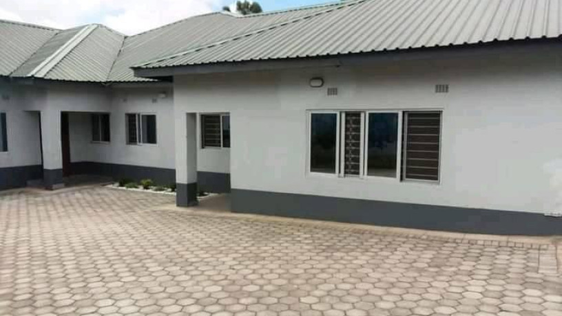 3-bedroom-flat-for-rent-in-chainama-big-0