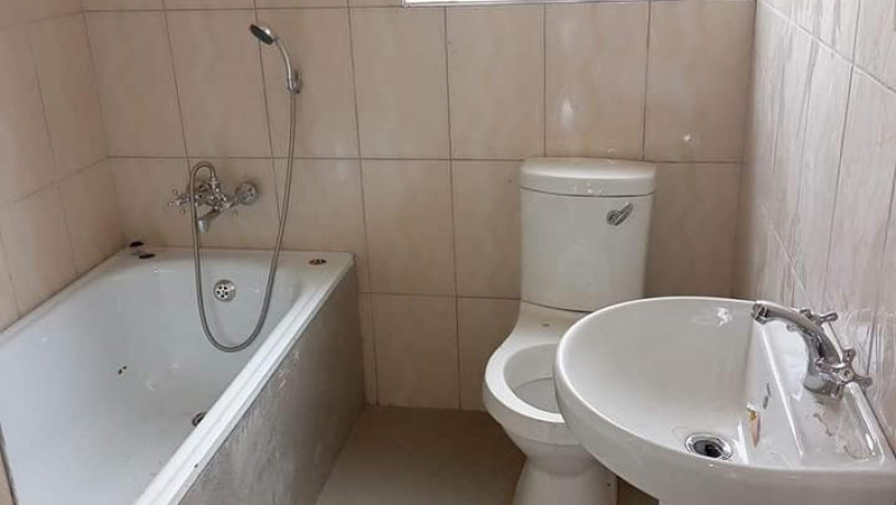 2-bedroom-flat-for-rent-in-chalala-big-5