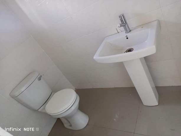 2-bedroom-flat-for-rent-in-chalala-big-2