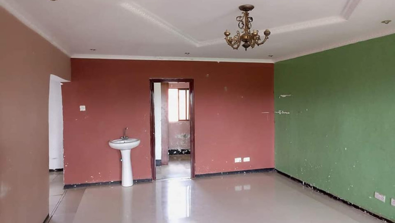 3-bedroom-flat-for-rent-in-chalala-big-3