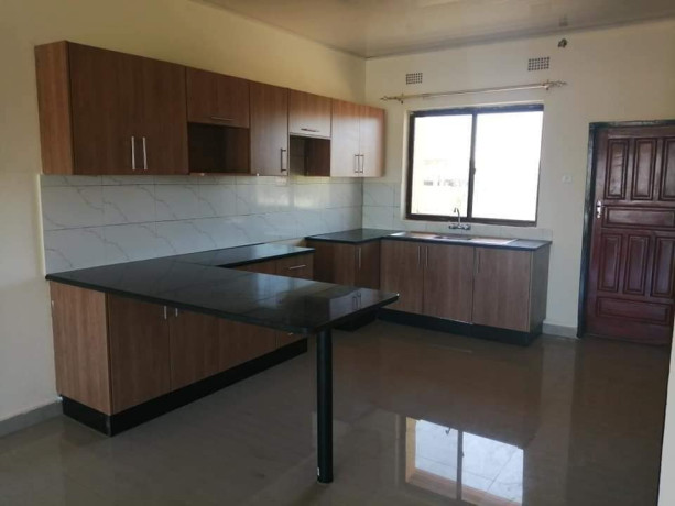 2-bedroom-flat-for-rent-in-ibex-hill-big-1