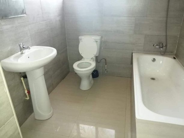 2-bedroom-flat-for-rent-in-ibex-hill-big-5