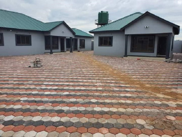2-bedroom-flat-for-rent-big-1