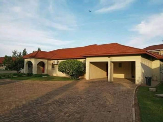 4-bedroom-house-for-rent-in-sunningdale