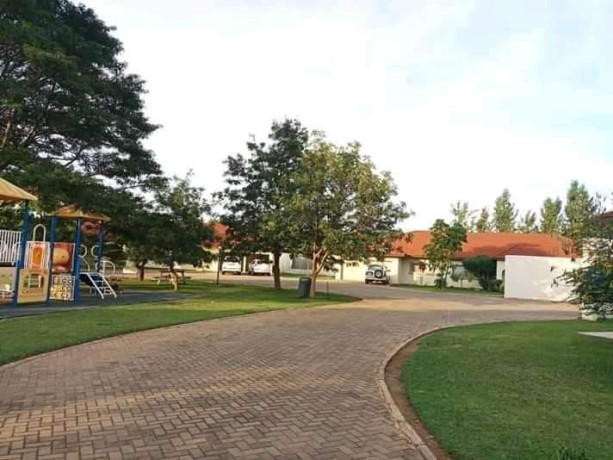 4-bedroom-house-for-rent-in-sunningdale-big-2