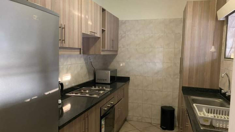 3-bedroom-flat-for-rent-in-kabulonga-big-4