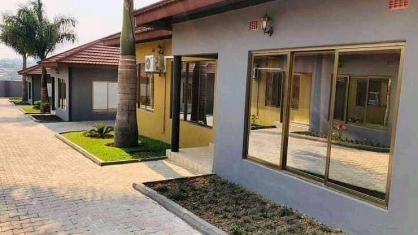 2-bedroom-fully-furnished-townhouse-for-rent-in-chudleigh-big-9