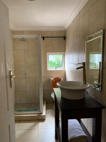 fully-furnished-bedsitter-for-rent-in-chudleigh-big-3