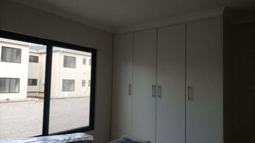 2-bedroom-apartments-for-rent-in-roma-big-1