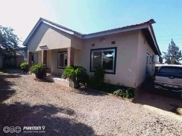 3-bedroom-house-for-rent-in-chamba-valley-big-3