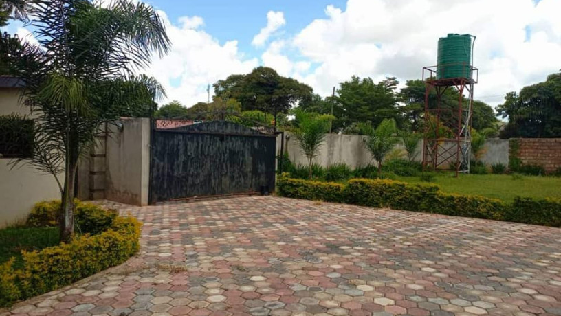 4-bedroom-house-for-rent-in-avondale-big-7