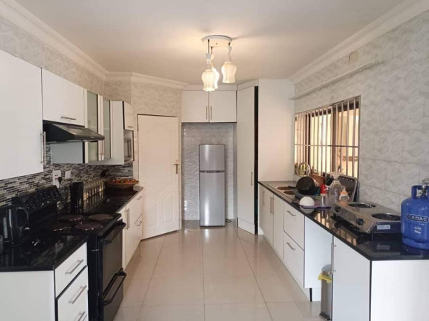 4-bedroom-house-for-rent-in-avondale-big-1
