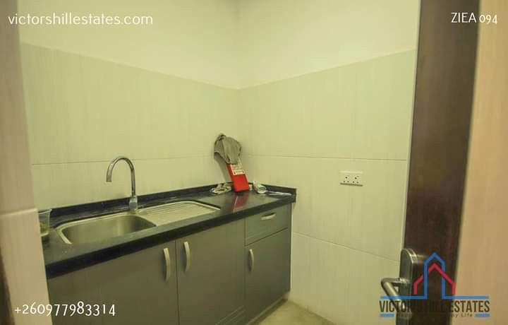 office-space-for-rent-in-rhodespark-big-5