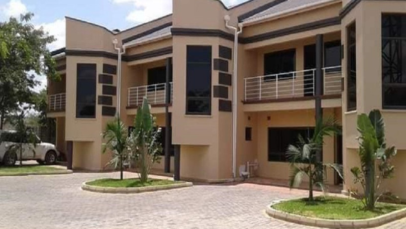 3-bedroom-flat-for-rent-in-chalala-big-1