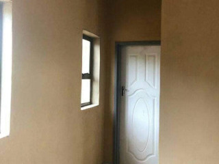 1 Bedroom Flat For Rent In Kabangwe