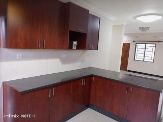 2 Bedroom Flat For Rent in Libala South