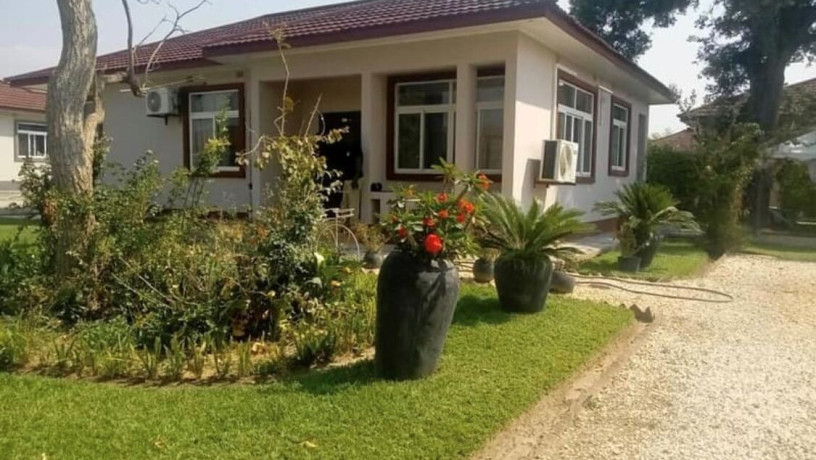 neat-and-spacious-3-bedroom-house-for-sale-in-silverest-big-0