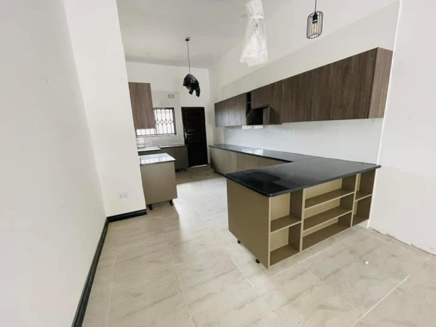 2-bedroom-flats-for-rent-in-salama-park-big-2