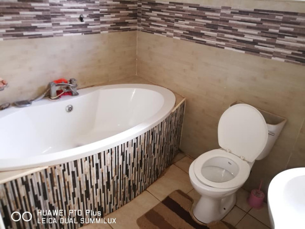 3-bedroom-house-for-rent-in-chalala-big-4