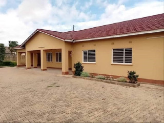 4-bedroom-house-for-rent-in-woodlands