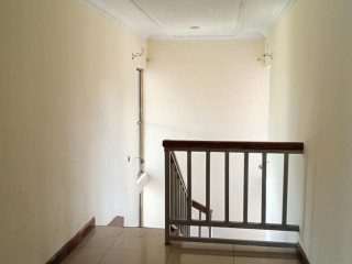 3 Bedroom Flat For Rent in Woodlands