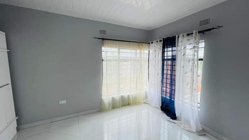 1-bedroom-house-for-rent-in-lilayi-big-6