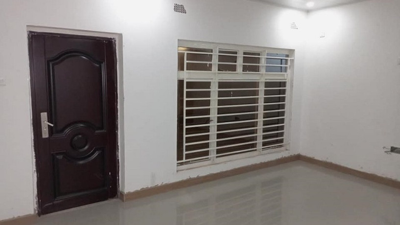 2-bedroom-flat-for-rent-in-chalala-big-2