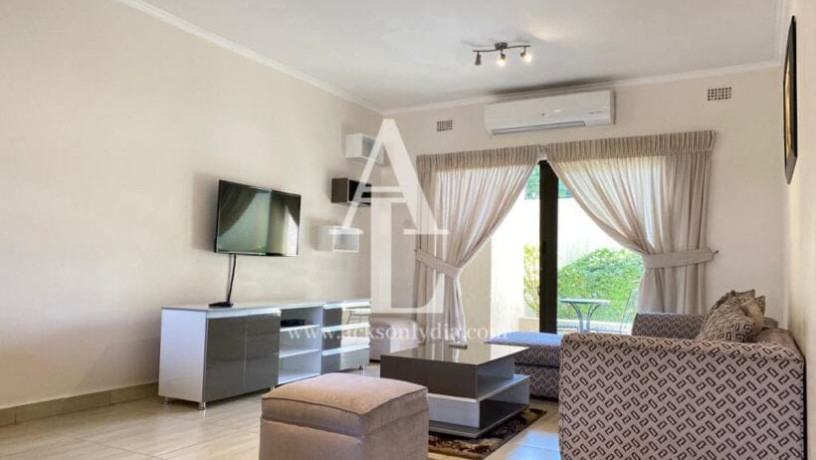 2-bedroom-apartment-for-rent-in-rhodespark-big-2