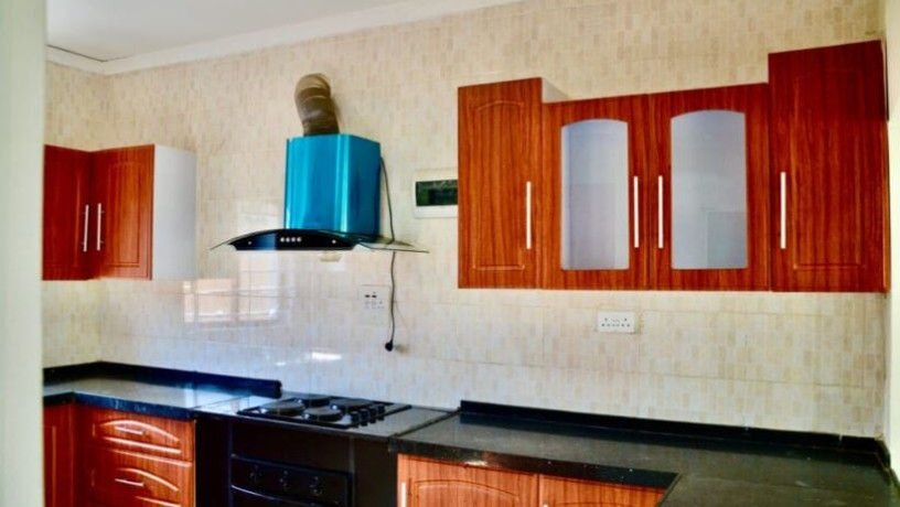 3-bedroom-flat-for-rent-in-kabulonga-big-4