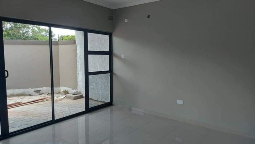 3-bedroom-flat-for-rent-in-ibex-hill-big-2