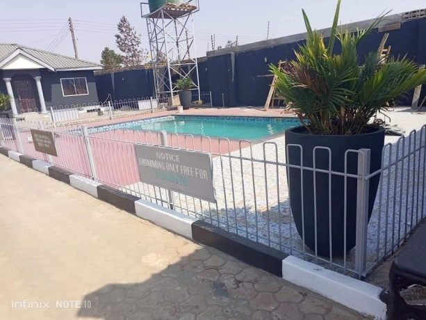 2-bedroom-flat-for-rent-in-chalala-big-5