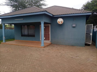 2-bedroom-standalone-house-for-rent-in-woodlands