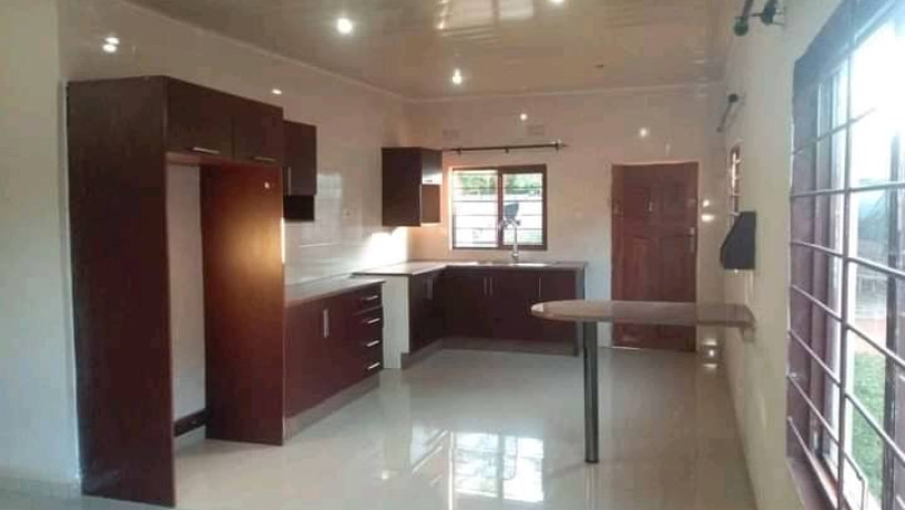 1-bedroom-cottage-for-rent-in-makeni-big-2