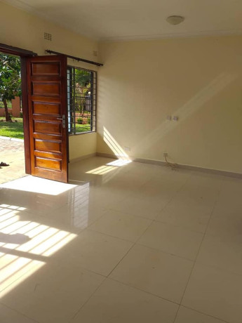 3-bedroom-standalone-flat-for-rent-in-ibex-meanwood-big-2