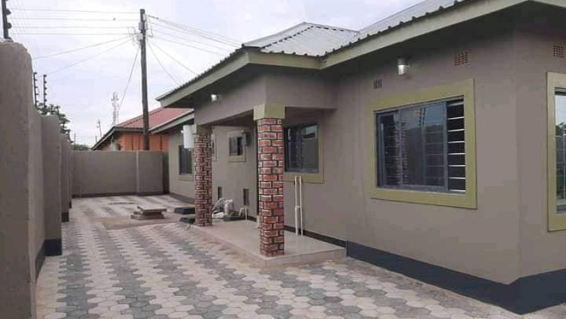 3-bedroom-house-for-rent-in-new-kasama-big-0