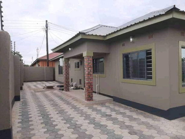 3-bedroom-house-for-rent-in-new-kasama-big-0