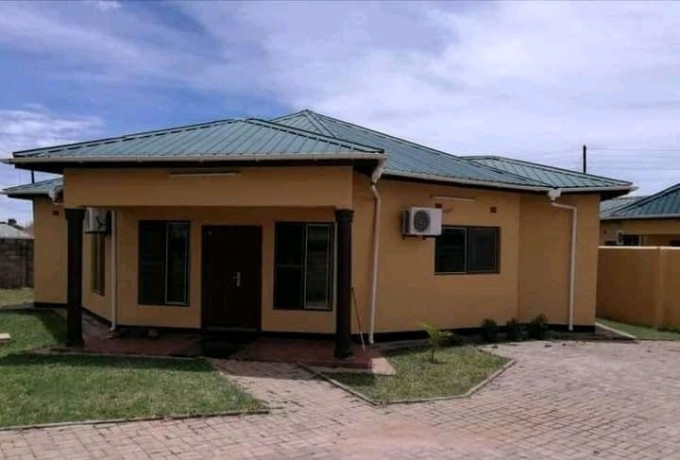 3-bedroom-flat-for-rent-in-mass-media-big-0