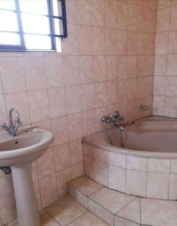 3-bedroom-flat-for-rent-in-mass-media-big-8