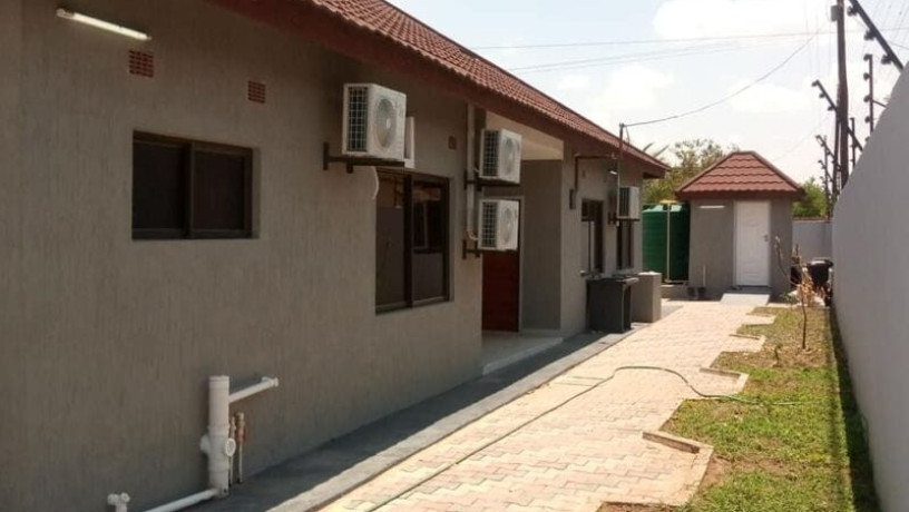 3-bedroom-house-for-rent-in-ibex-hill-big-2