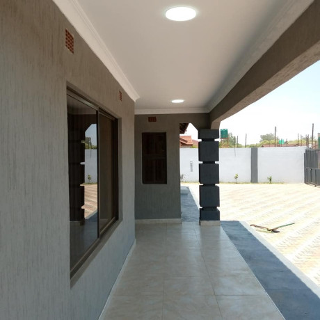 3-bedroom-house-for-rent-in-ibex-hill-big-3