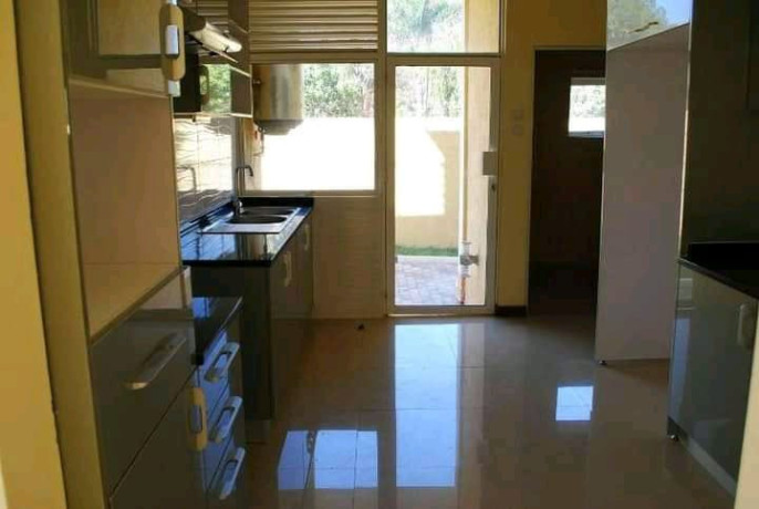 2-bedroom-flat-for-rent-in-lilayi-big-2