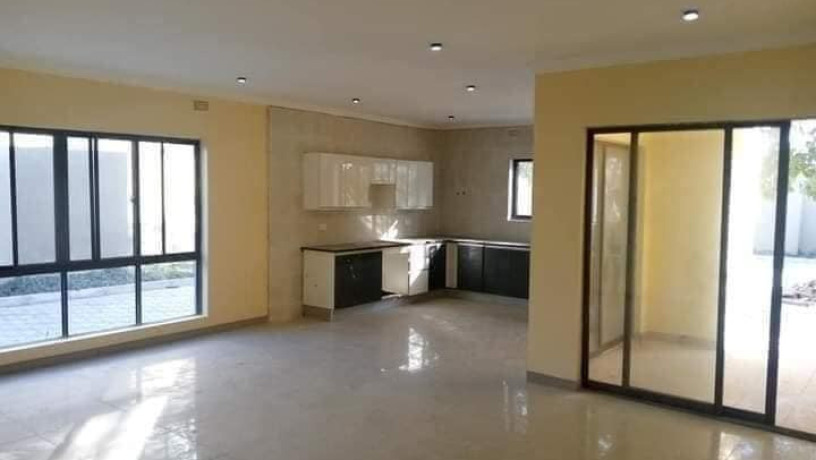 2-bedroom-apartment-for-rent-in-ibex-hill-big-5