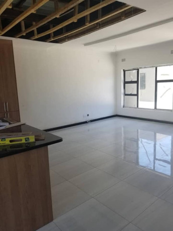 2-bedroom-flats-for-rent-in-meanwood-ibex-hill-big-4