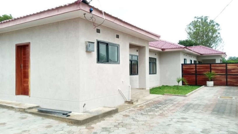 3-bedroom-house-for-rent-in-ibex-hill-big-1