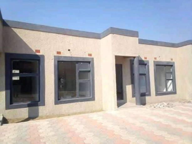 1-bedroom-flat-for-rent-in-chalala-big-1